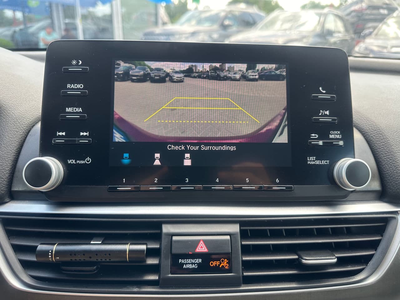2018 Honda Accord — Miniatură 14
