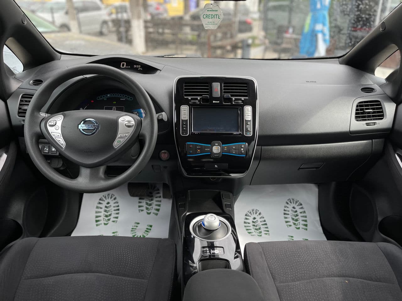 2016 Nissan Leaf — Miniatură 9