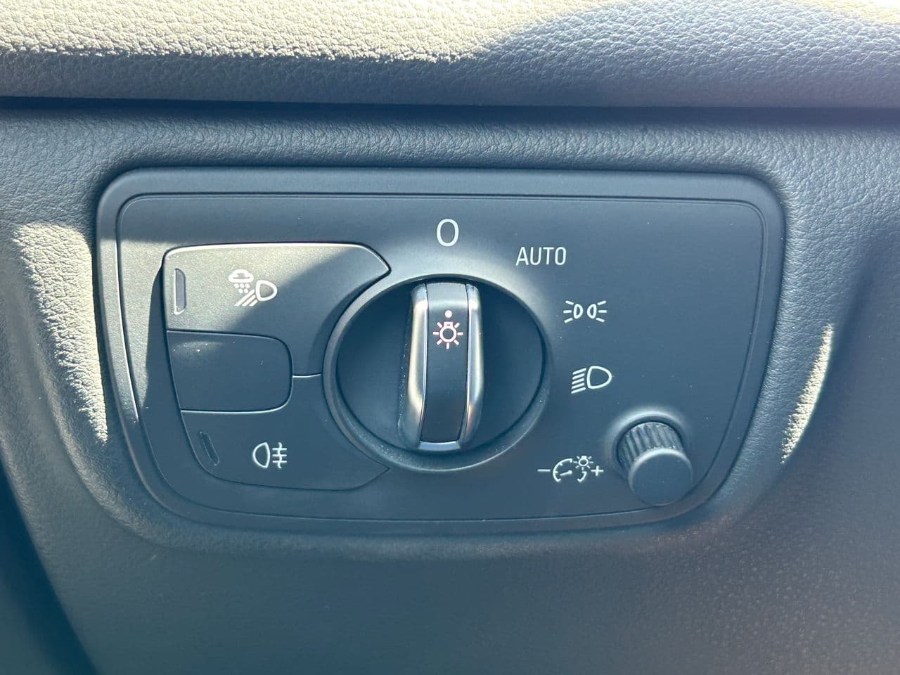 2016 Audi A6 — Miniatură 11
