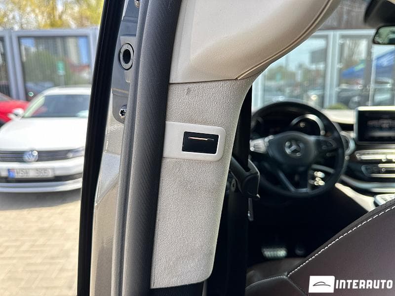 2018 Mercedes V 250 — Miniatură 24