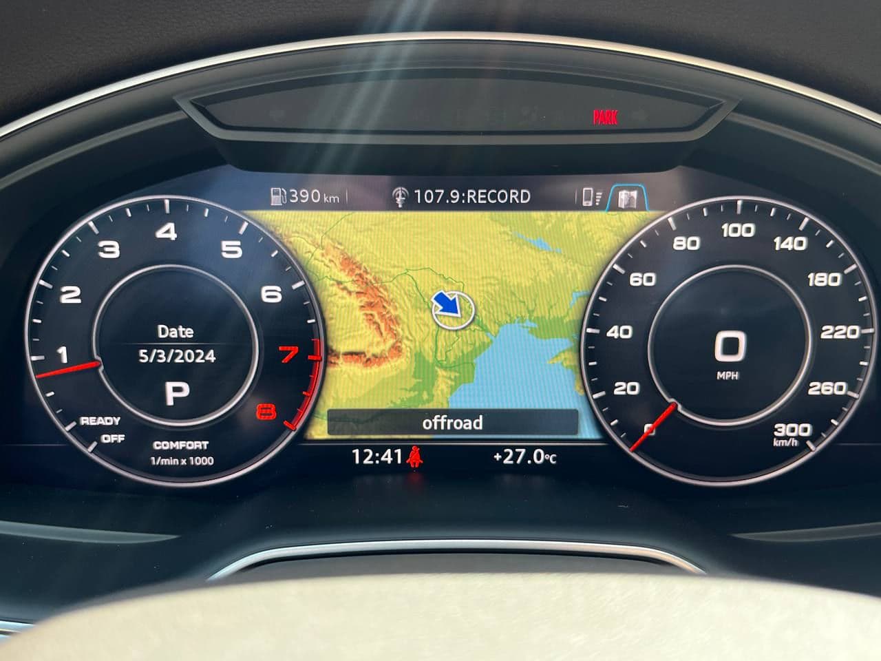 Audi Q7 2018 — Миниатюра 9
