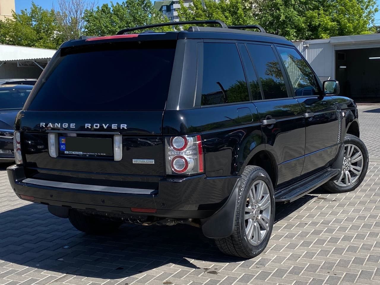 2010 Land Rover Range Rover Vogue — Miniatură 2