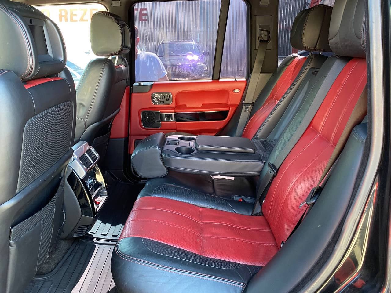 2010 Land Rover Range Rover Vogue — Miniatură 20