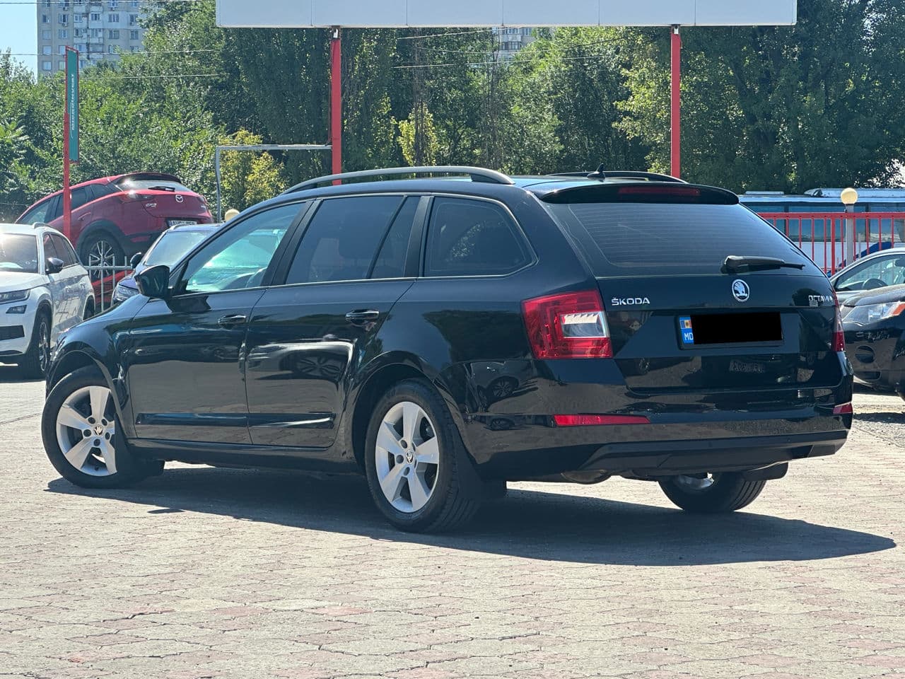 2015 Skoda Octavia — Miniatură 4