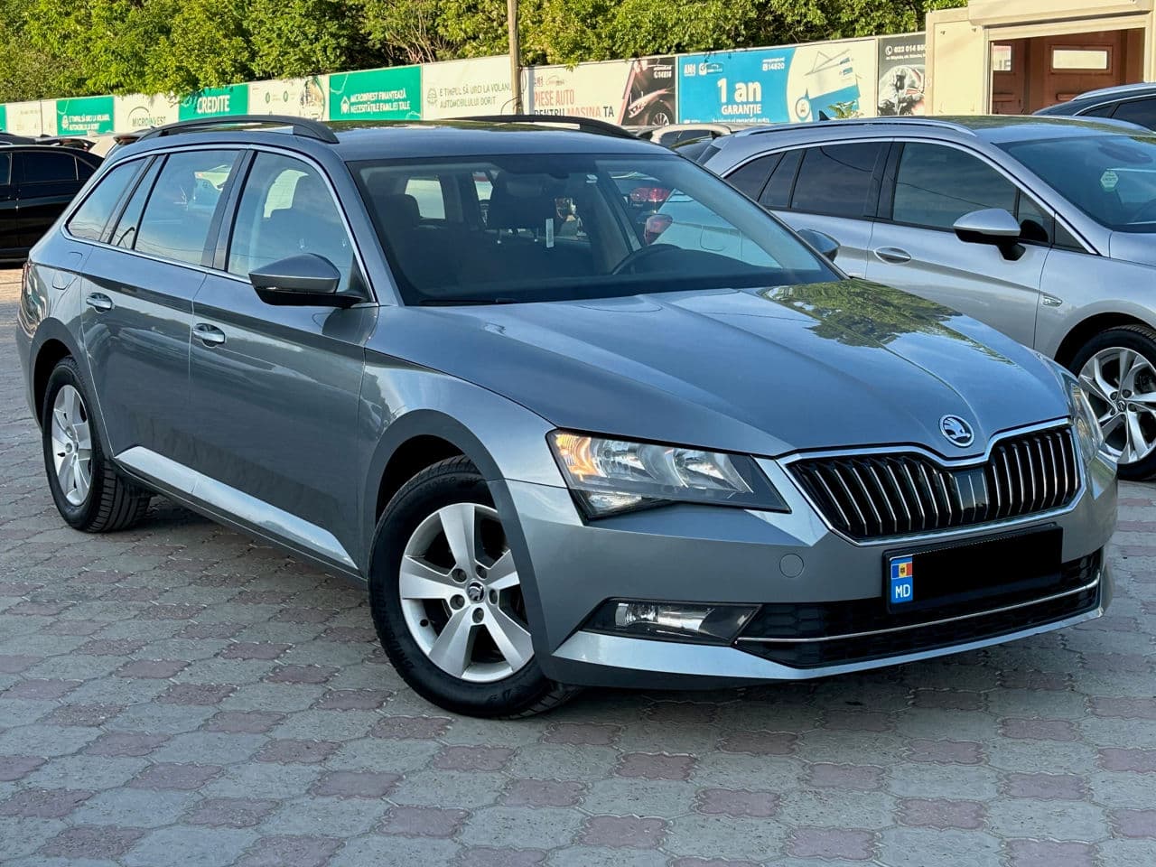 2018 Skoda Superb — Miniatură 4
