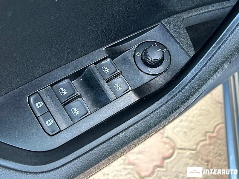 2018 Skoda Superb — Miniatură 6
