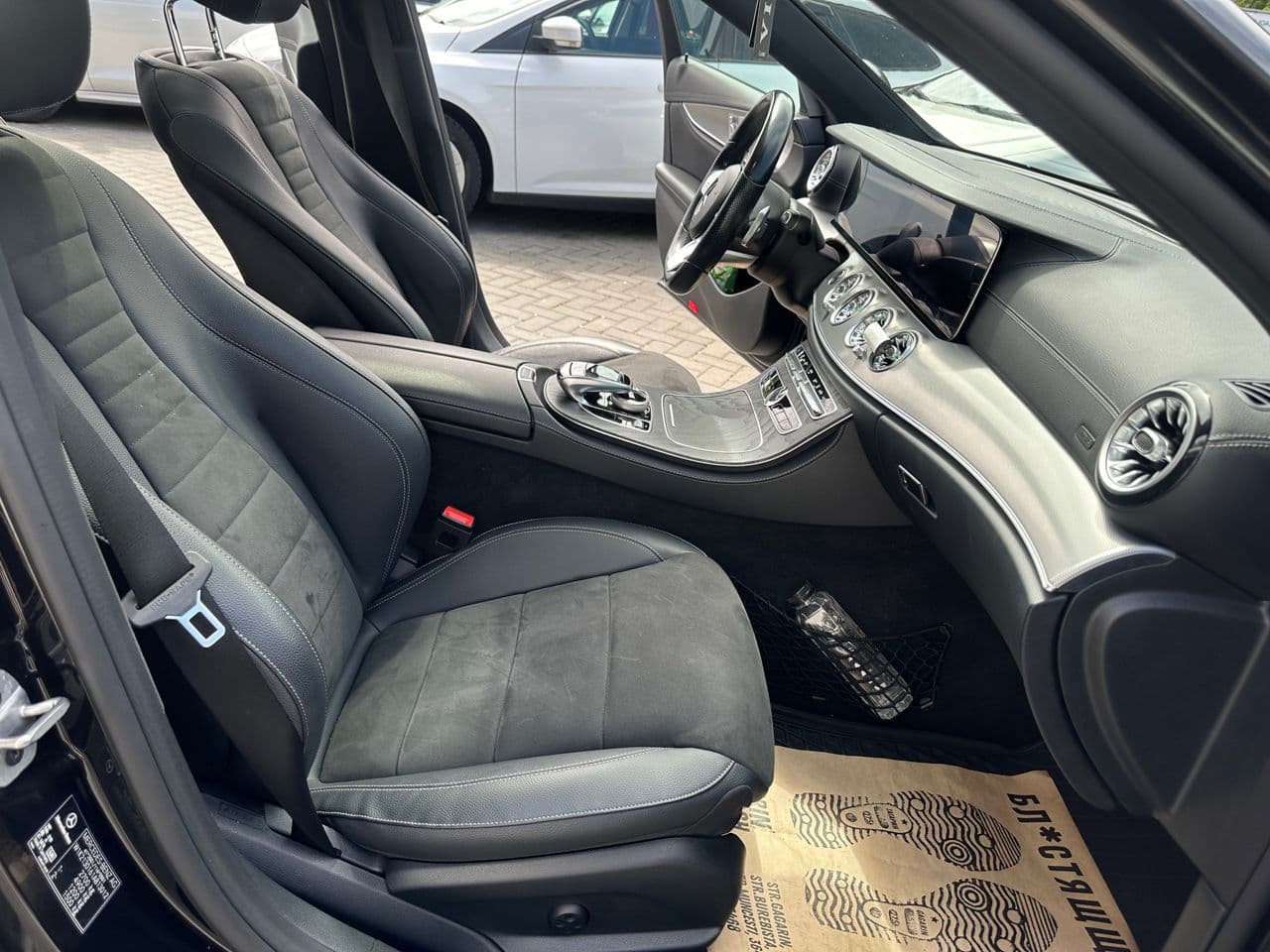 Mercedes E 300de 2020 — Миниатюра 5