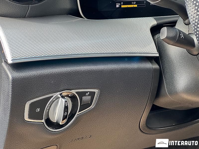 Mercedes E 300de 2020 — Миниатюра 14