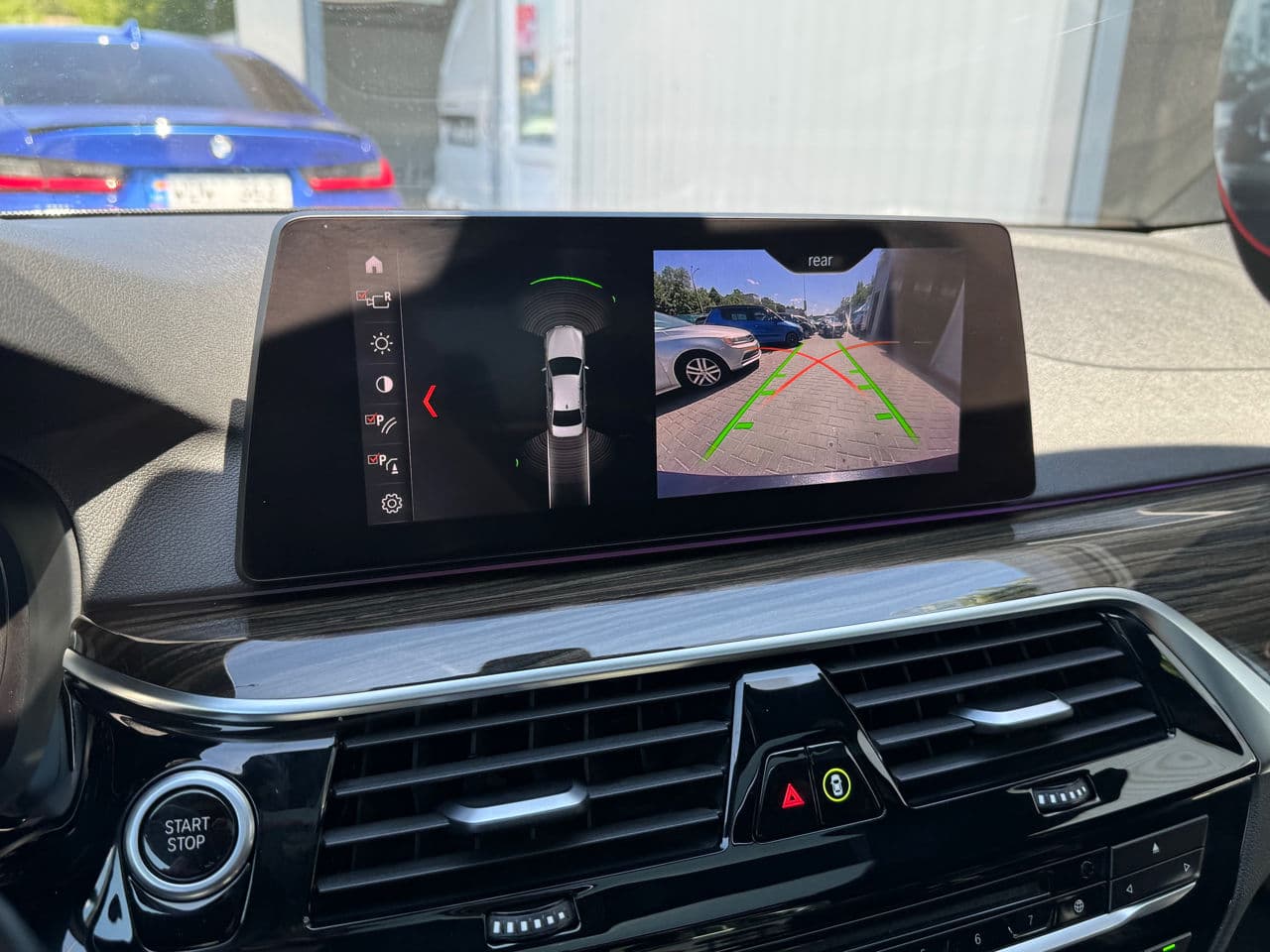 BMW 530e 2018 — Миниатюра 8