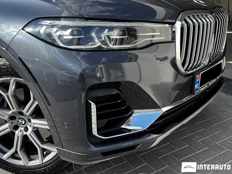 2020 BMW X7 4.0i — Miniatură 31