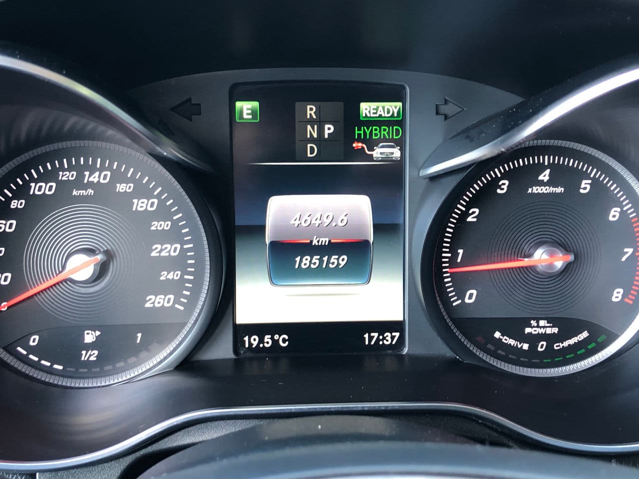 2017 Mercedes GLC 350e — Miniatură 11