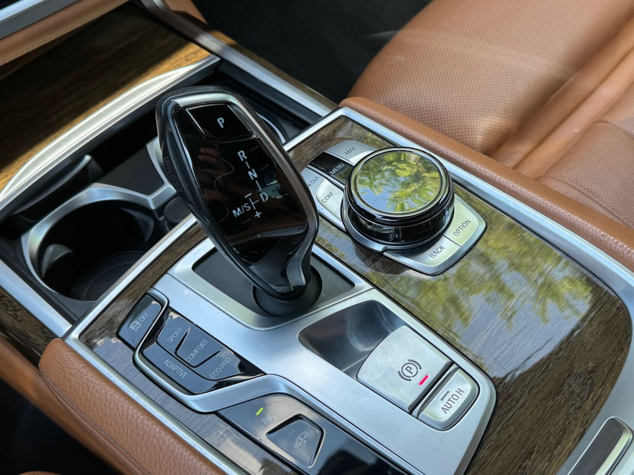 2018 BMW 740 — Miniatură 19