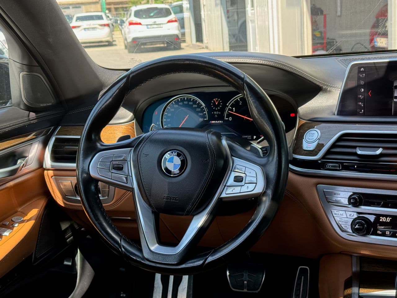 2018 BMW 740 — Miniatură 14