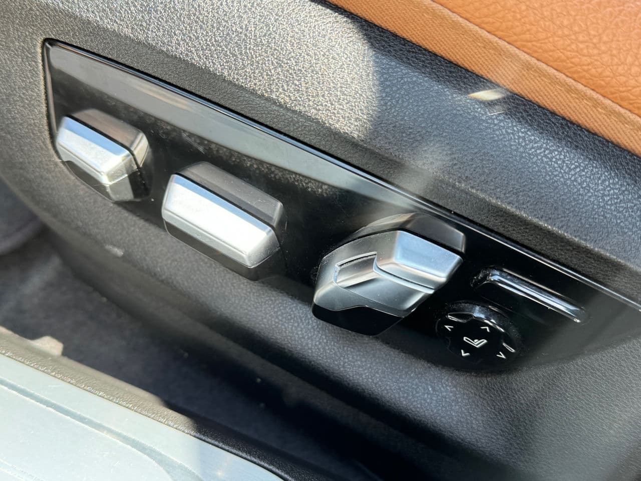 2018 BMW 740 — Miniatură 10