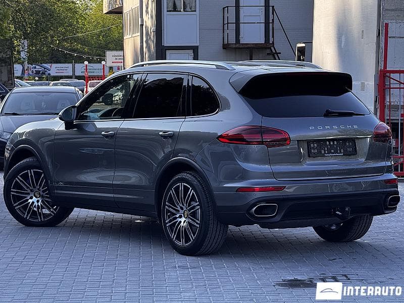 Porsche Cayenne 2015 — Миниатюра 4