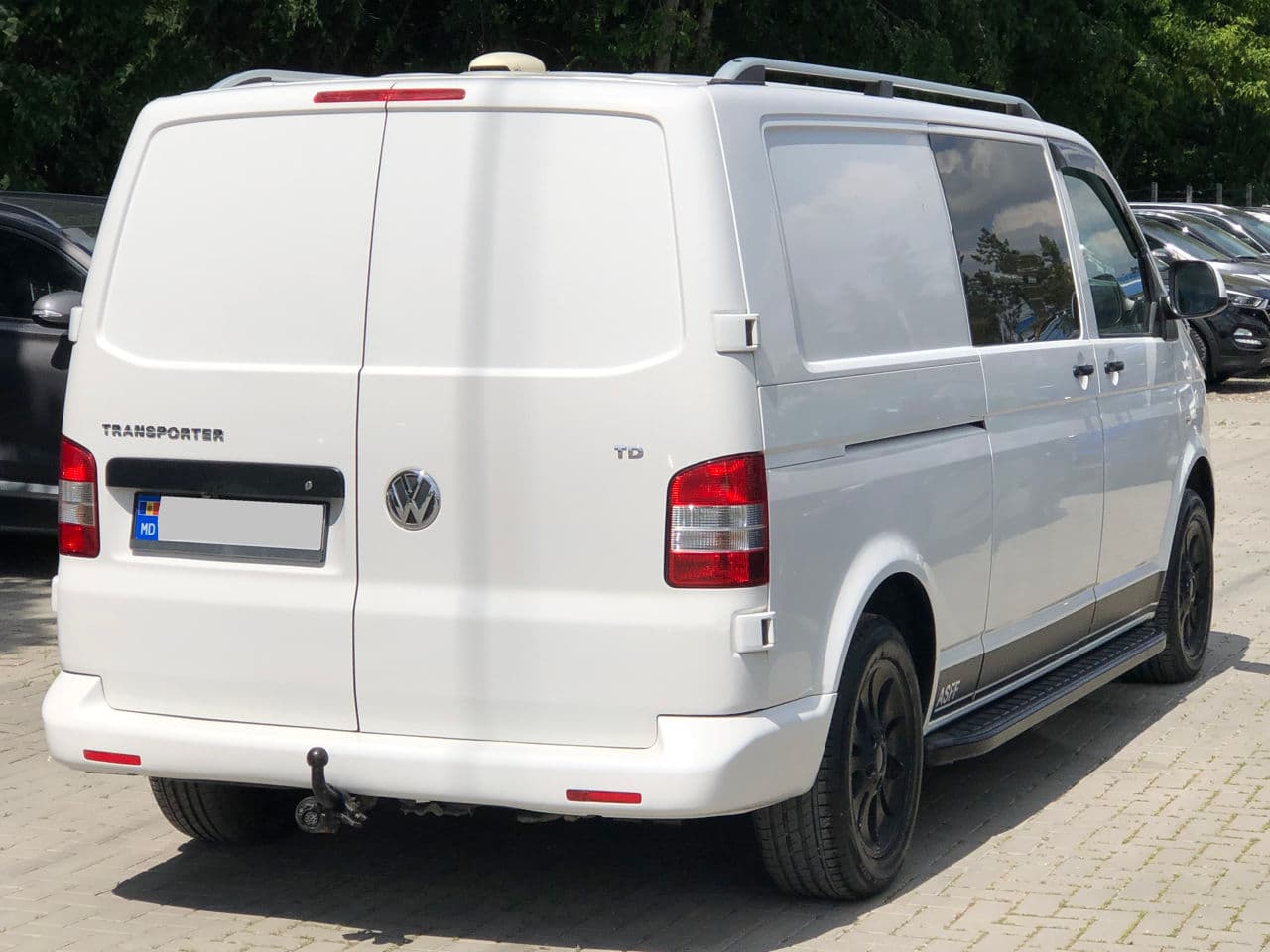 2010 Volkswagen Transporter — Miniatură 2