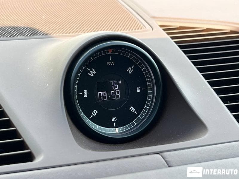 2020 Porsche Cayenne S — Miniatură 10