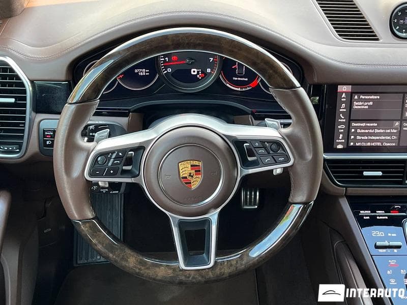 2020 Porsche Cayenne S — Miniatură 8