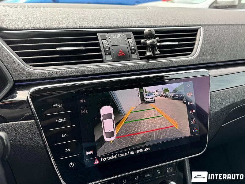 2018 Skoda Superb — Miniatură 8