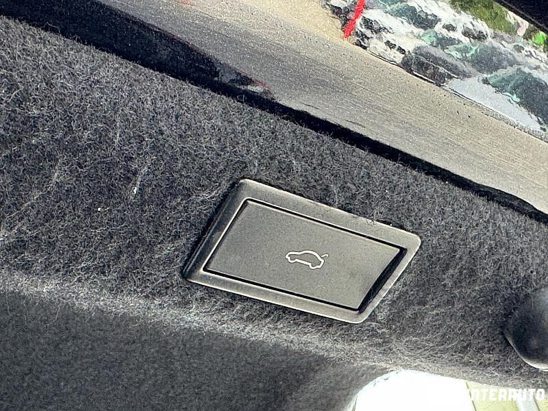 2018 Skoda Superb — Miniatură 19