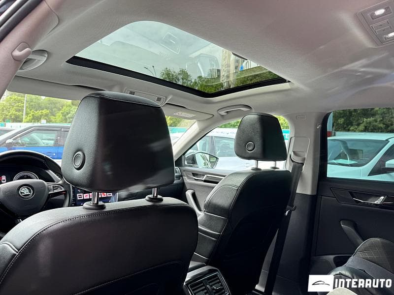 2018 Skoda Superb — Miniatură 16