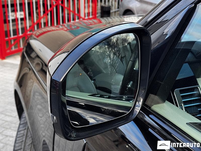 2019 Land Rover Range Rover Vogue — Miniatură 17