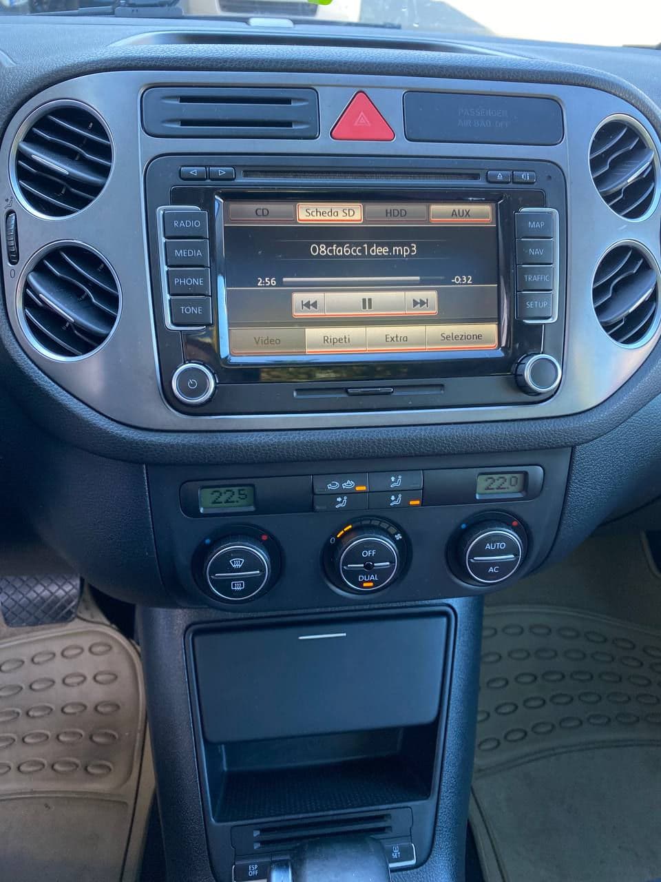 2008 Volkswagen Tiguan — Miniatură 9
