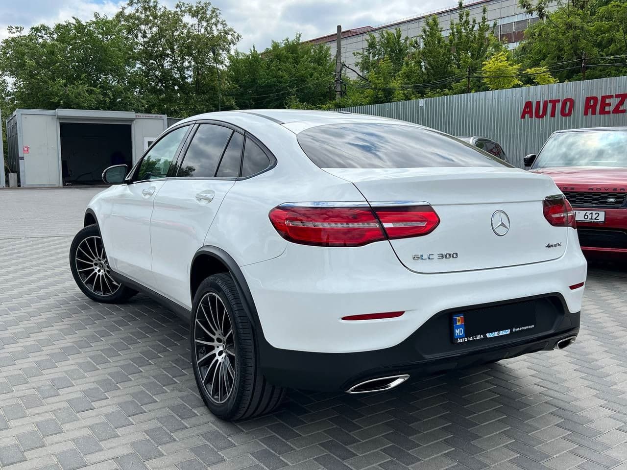 2019 Mercedes GLC 300 Coupe — Miniatură 4