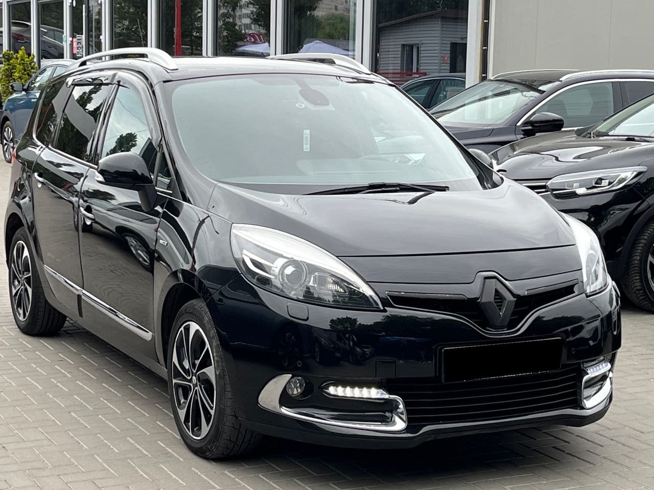 Renault Grand Scenic 2015 — Миниатюра 3
