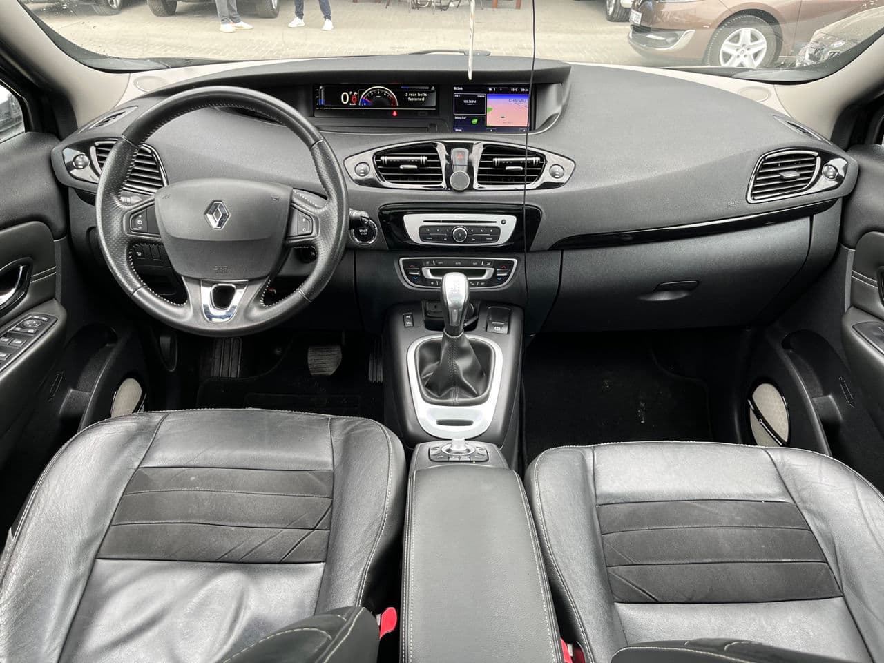 Renault Grand Scenic 2015 — Миниатюра 16