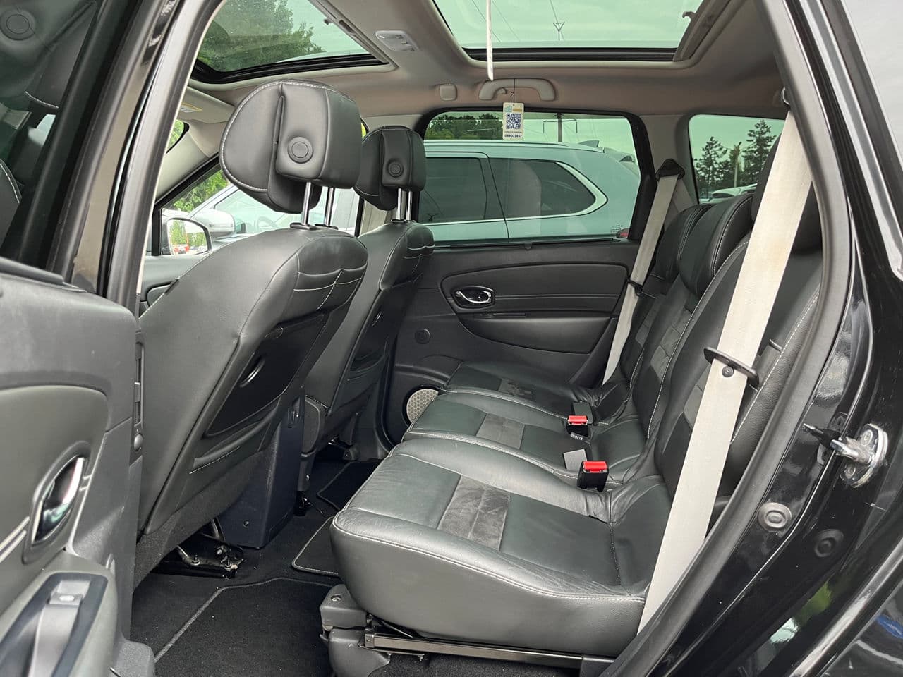Renault Grand Scenic 2015 — Миниатюра 17