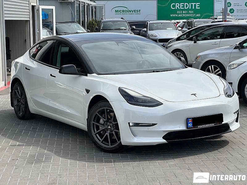 2021 Tesla Model 3 — Miniatură 2