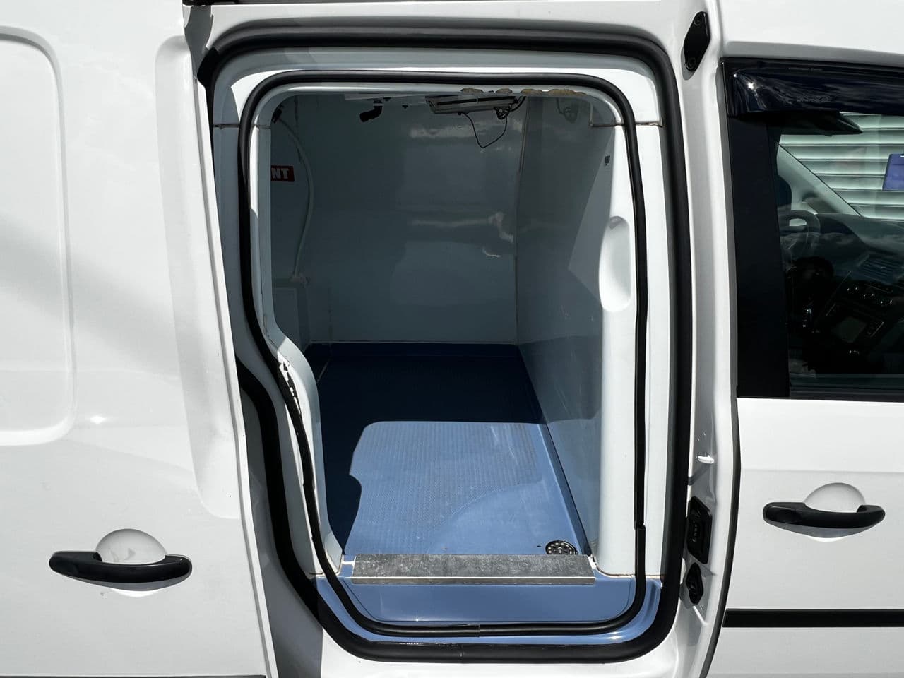 2016 Volkswagen Caddy Maxi — Miniatură 15