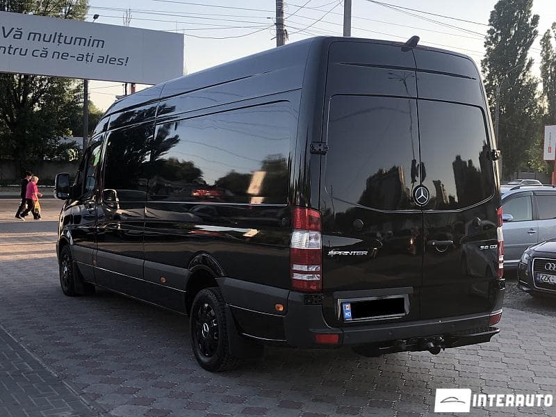 2016 Mercedes Sprinter — Miniatură 2