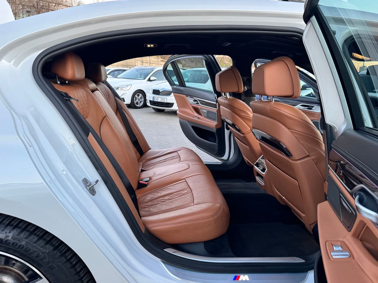 2017 BMW 740e — Miniatură 17