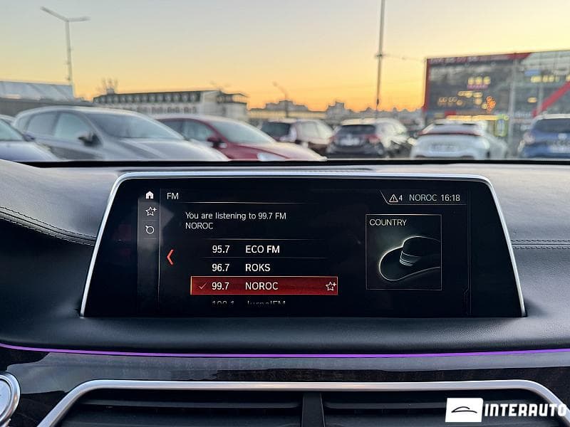 2017 BMW 740e — Miniatură 13