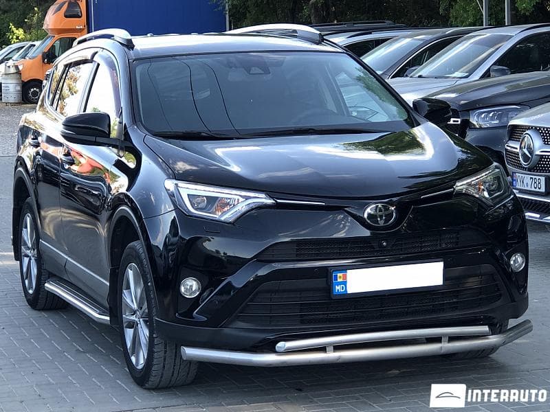 2017 Toyota Rav-4 — Miniatură 3