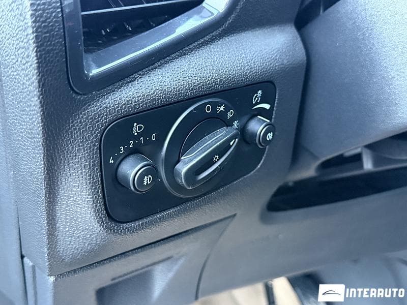 2016 Ford Ecosport — Miniatură 15