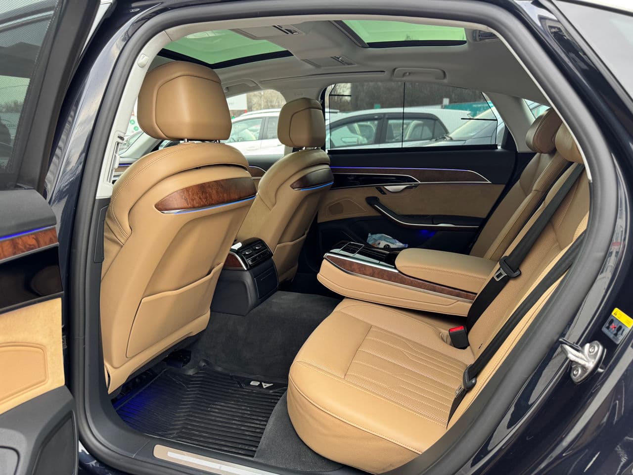 2018 Audi A8 — Miniatură 22