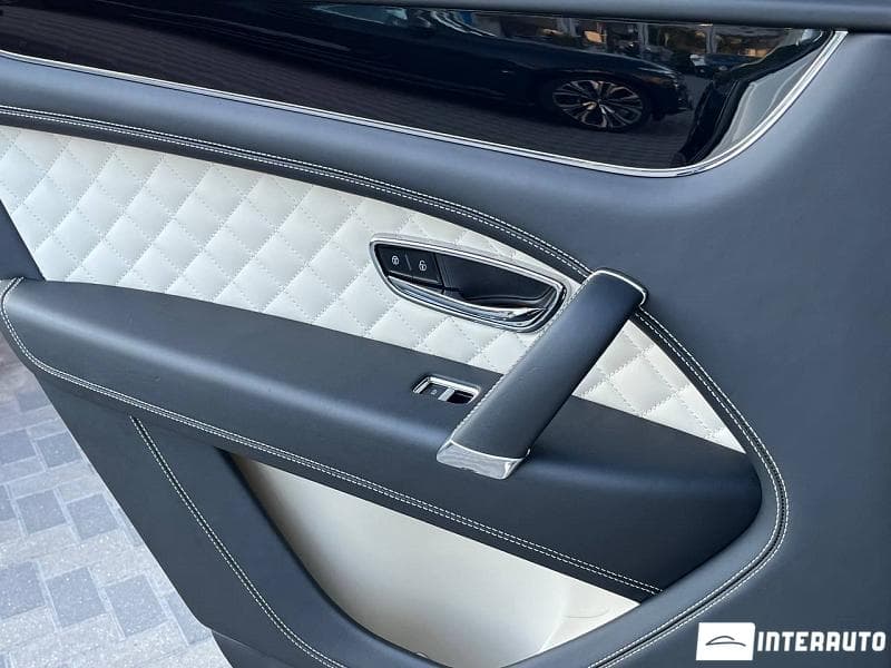 2019 Bentley Bentayga — Miniatură 19