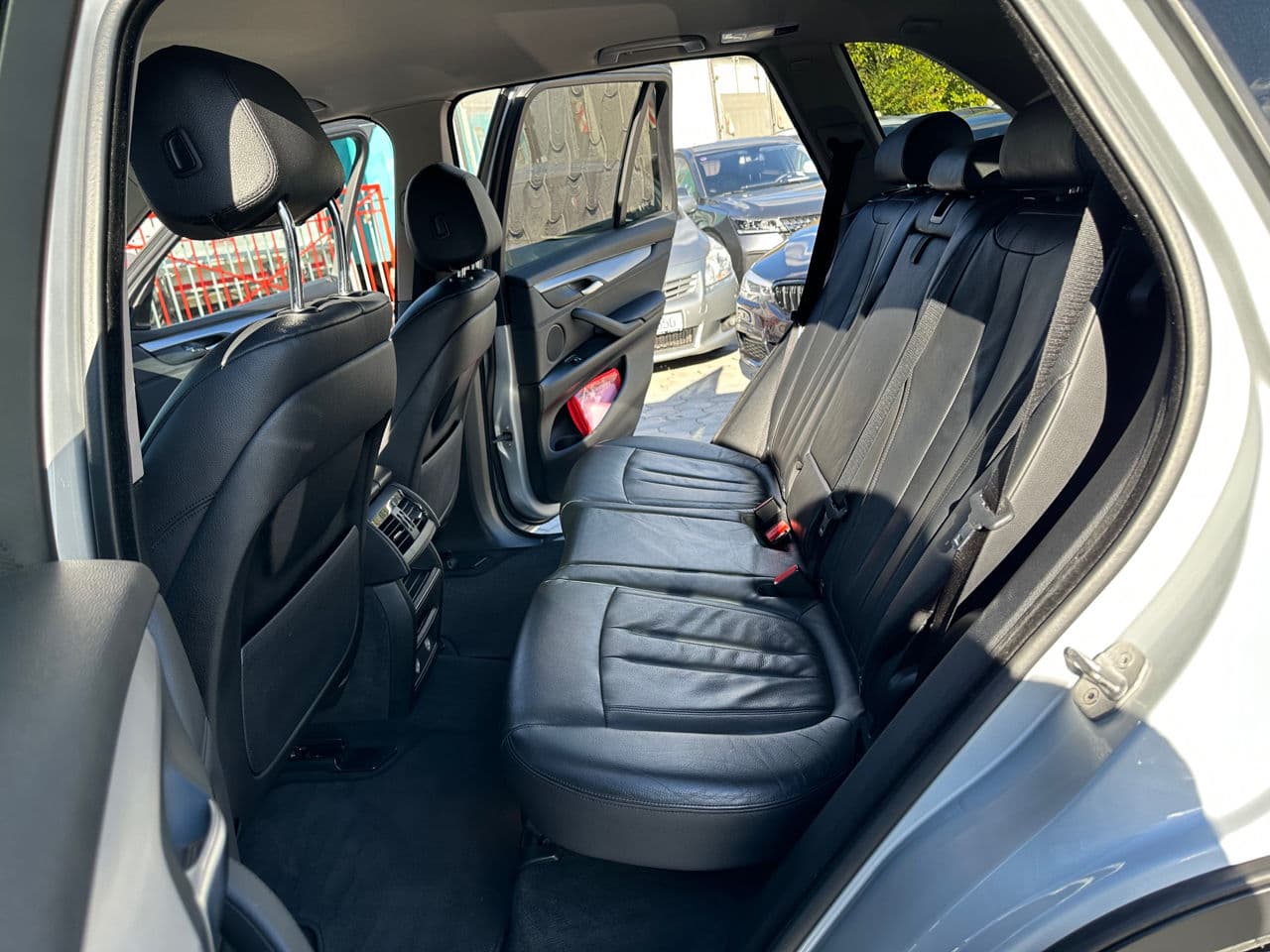 2014 BMW X5 2.5D — Miniatură 15