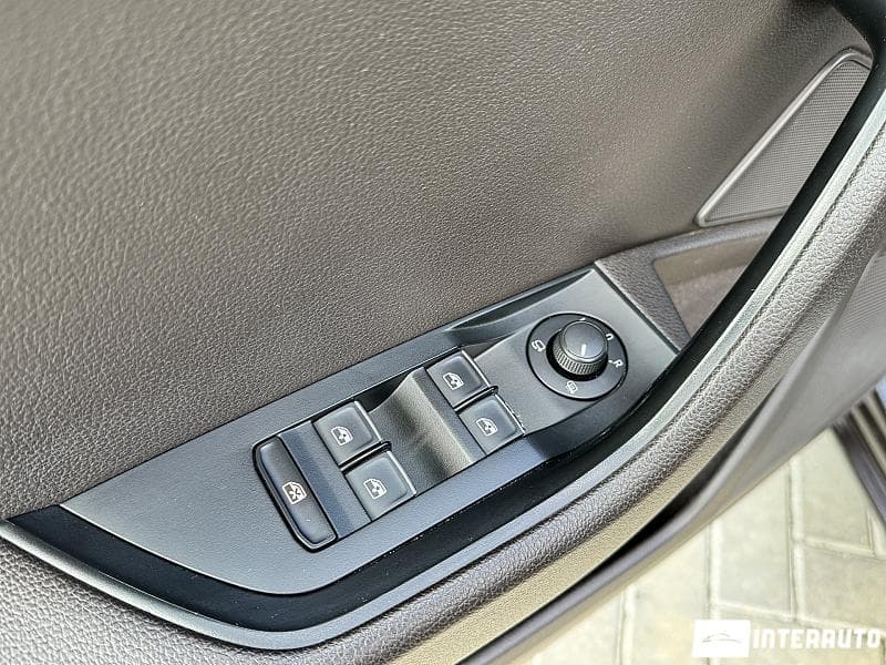 2016 Skoda Superb — Miniatură 19