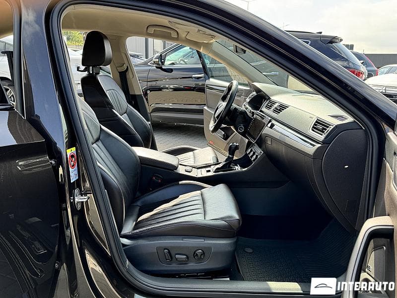 2016 Skoda Superb — Miniatură 8