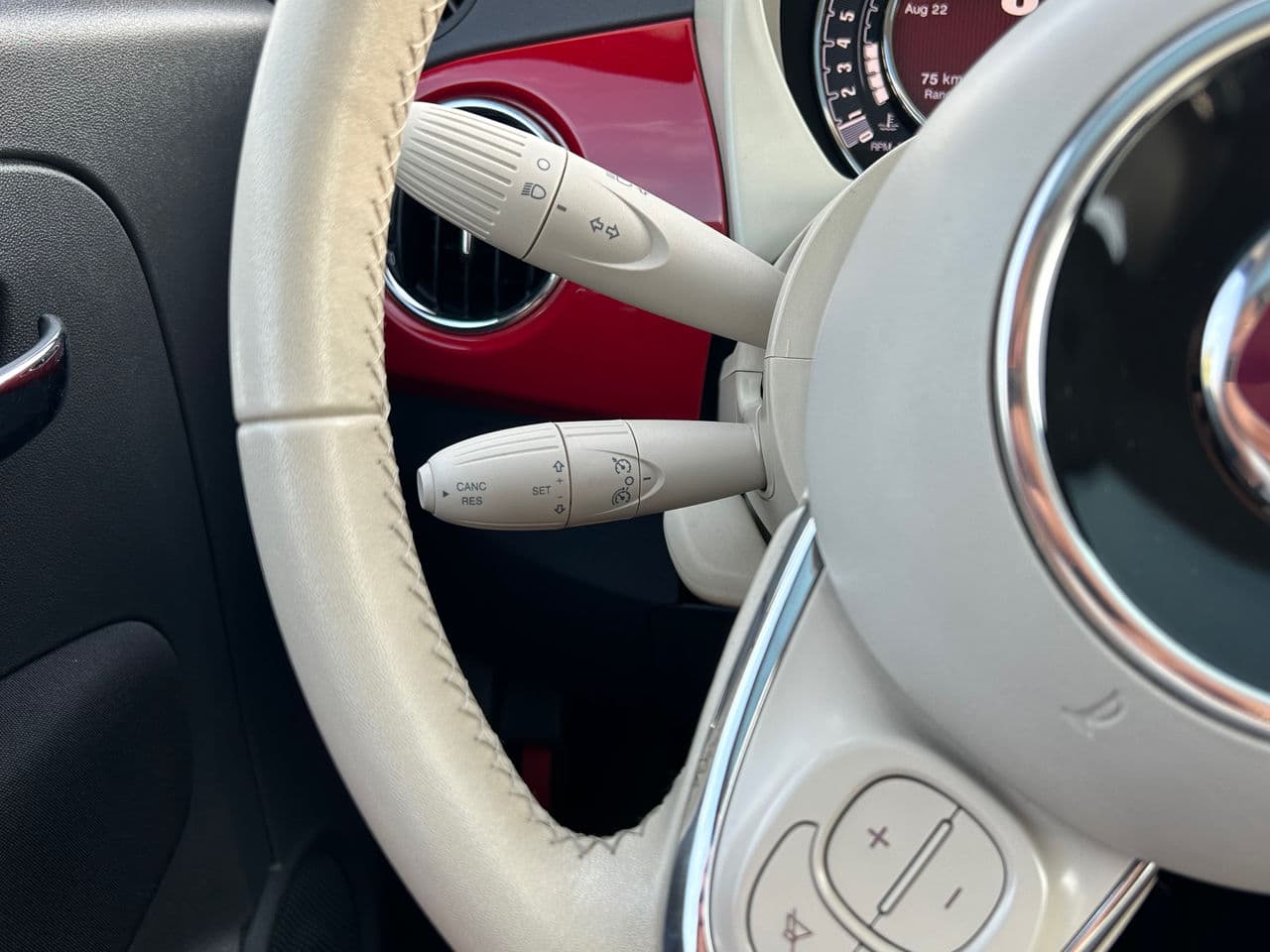 2017 Fiat 500 — Miniatură 8