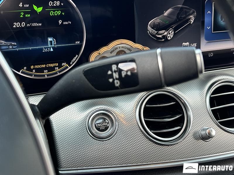 2017 Mercedes E 350e — Miniatură 13