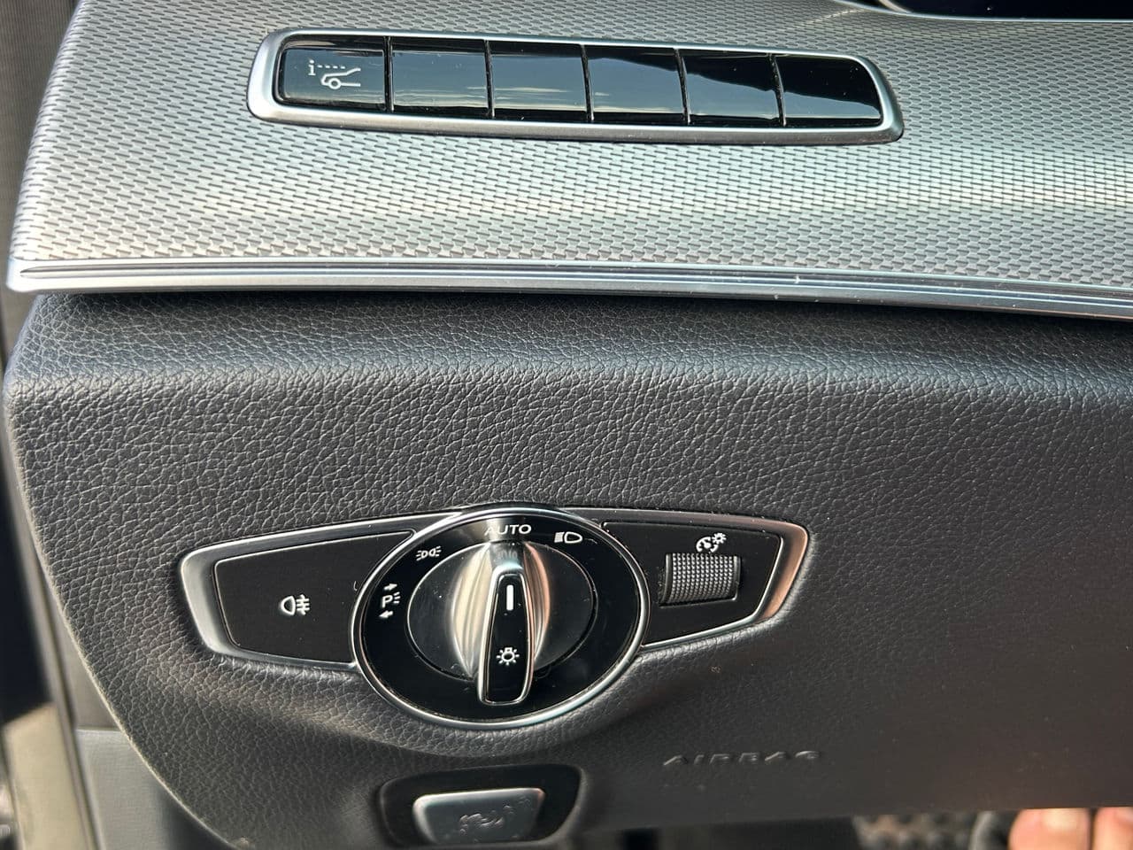 2017 Mercedes E 350e — Miniatură 10