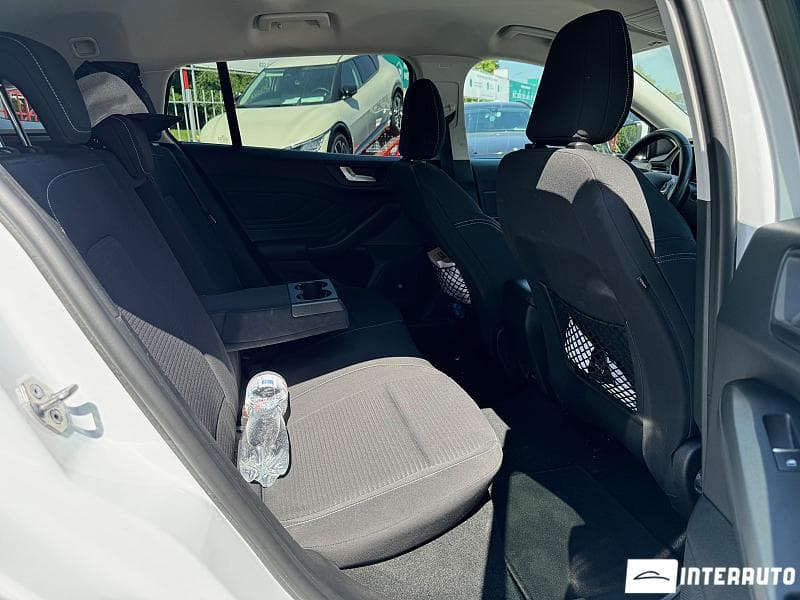 2019 Ford Focus — Miniatură 18