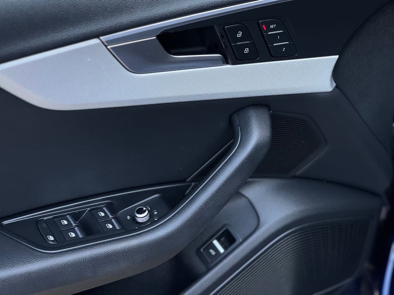 2017 Audi A4 — Miniatură 7
