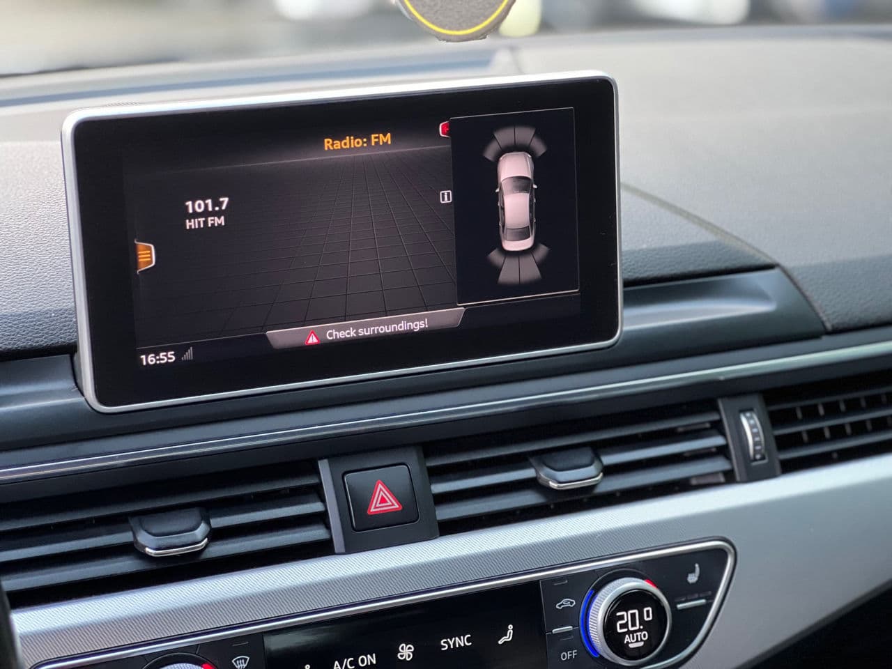 2017 Audi A4 — Miniatură 12