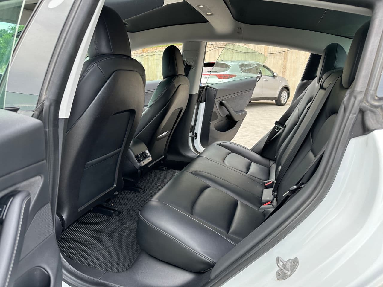 2019 Tesla Model 3 — Miniatură 6